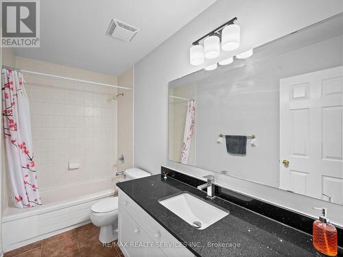 16 Yolanda Place, Brampton (Fletcher'S Meadow), ON - Indoor Photo Showing Bathroom