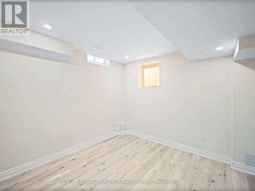 16 Yolanda Place, Brampton (Fletcher'S Meadow), ON - Indoor Photo Showing Other Room