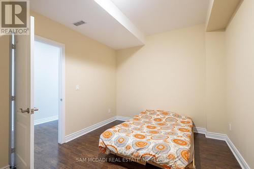 5300 Snowbird Court, Mississauga (Central Erin Mills), ON - Indoor Photo Showing Bedroom