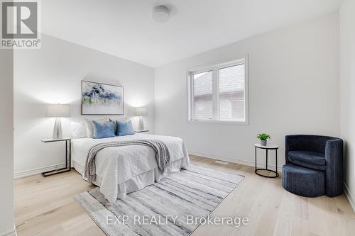 44 Magnolia Avenue, Adjala-Tosorontio (Colgan), ON - Indoor Photo Showing Bedroom