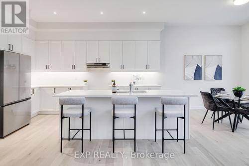 44 Magnolia Avenue, Adjala-Tosorontio (Colgan), ON - Indoor Photo Showing Kitchen