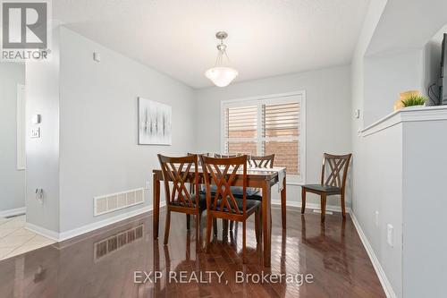 18 Davidson Drive, New Tecumseth, ON - Indoor Photo Showing Dining Room