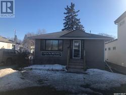 1128 8th STREET E  Saskatoon, SK S7H 0S4