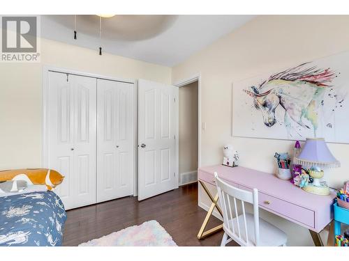 5487 Heyer Road, Prince George, BC - Indoor Photo Showing Bedroom