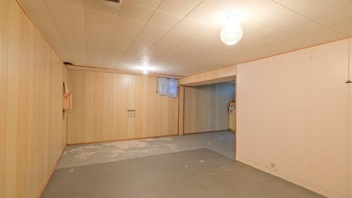 1915 Bowes Street, Kelowna, BC - Indoor Photo Showing Basement