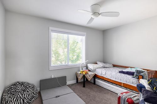 109-3075 Vint Road, Kelowna, BC - Indoor Photo Showing Bedroom