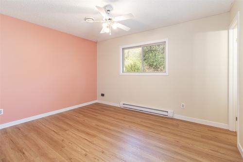 745 Camelia Road, Kelowna, BC - Indoor Photo Showing Other Room