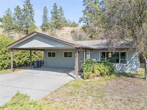 745 Camelia Road, Kelowna, BC - Outdoor