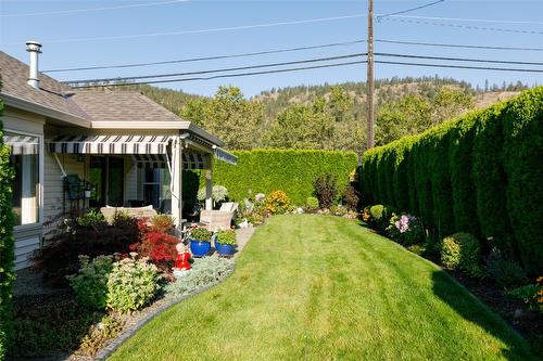 160-550 Yates Road, Kelowna, BC - Outdoor