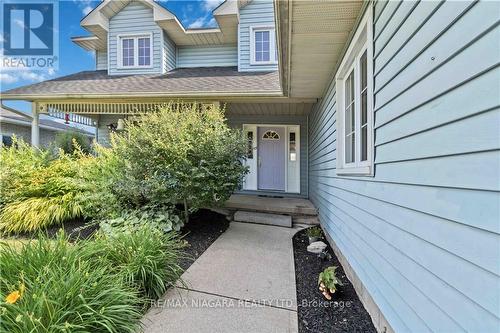 6736 Buckingham Drive, Niagara Falls, ON - Outdoor