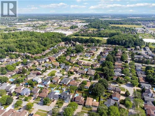 6736 Buckingham Drive, Niagara Falls, ON - Outdoor With View