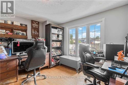 6736 Buckingham Drive, Niagara Falls, ON - Indoor Photo Showing Office