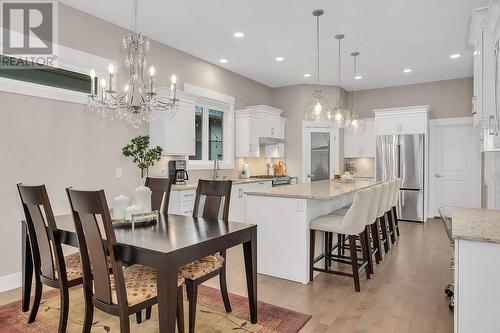 3039 Burtch Road, Kelowna, BC - Indoor Photo Showing Dining Room