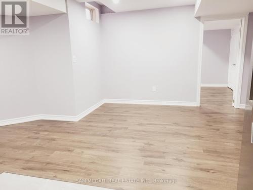 5562 Katy Gate, Mississauga (Churchill Meadows), ON - Indoor Photo Showing Other Room