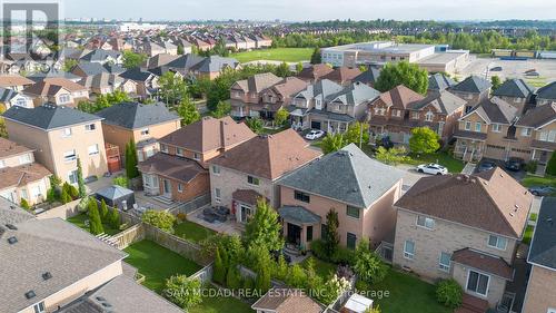 5562 Katy Gate, Mississauga (Churchill Meadows), ON - Outdoor With View