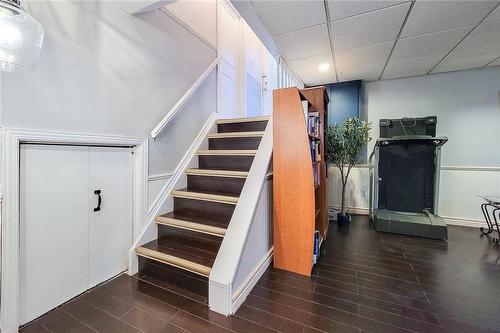 2145 Sandringham Drive, Burlington, ON - Indoor Photo Showing Other Room