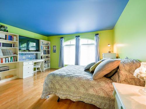 Chambre Ã Â coucher - 7 Rue Du Chablis, Kirkland, QC - Indoor Photo Showing Bedroom