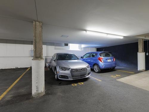 Garage - 1213-479 Av. Mousseau-Vermette, Dorval, QC - Indoor Photo Showing Garage