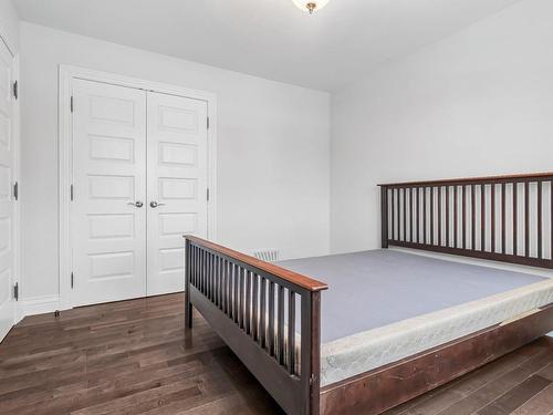 Chambre Ã Â coucher - 33 Rue Des Cerisiers, Vaudreuil-Dorion, QC - Indoor Photo Showing Bedroom