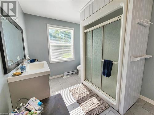 5 Noble Drive, Miller Lake, ON - Indoor Photo Showing Bathroom