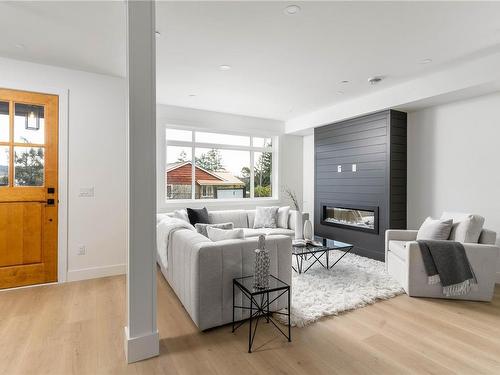 2078 Camden Pl, Sooke, BC - Indoor Photo Showing Living Room With Fireplace