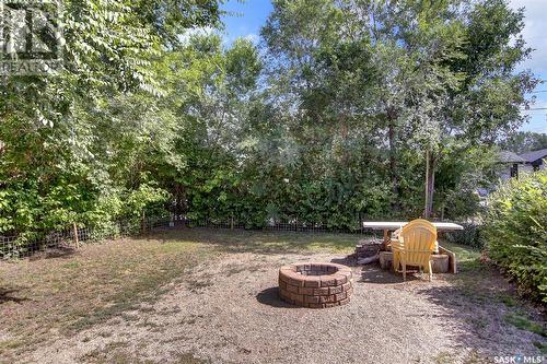 303 2Nd Avenue, Montmartre, SK - Outdoor