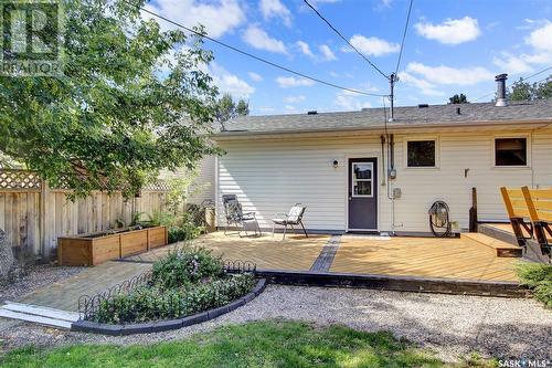 303 2Nd Avenue, Montmartre, SK - Outdoor With Deck Patio Veranda