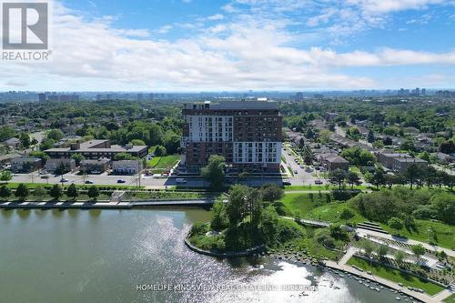 919 - 3100 Keele Street, Toronto (Downsview-Roding-Cfb), ON - Outdoor With Body Of Water With View