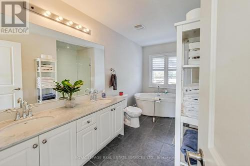 1022A Islington Avenue, Toronto (Islington-City Centre West), ON - Indoor Photo Showing Bathroom