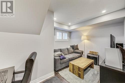 1022A Islington Avenue, Toronto (Islington-City Centre West), ON - Indoor