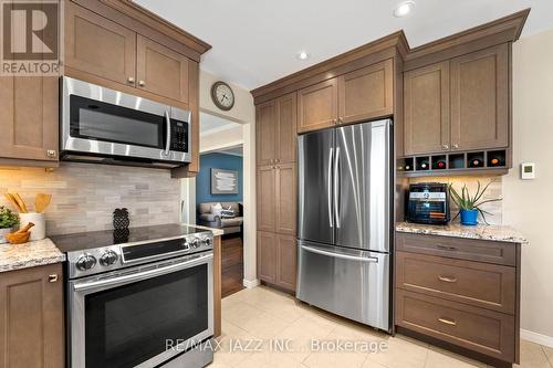 263 Pigeon Creek Road, Kawartha Lakes (Janetville), ON - Indoor Photo Showing Kitchen