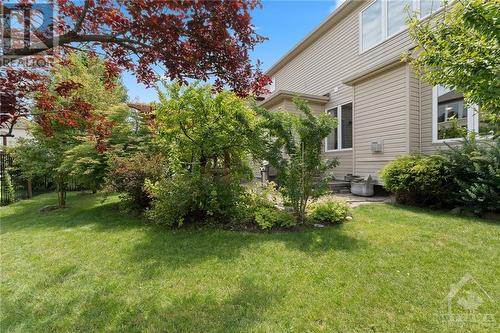 1817 Mickelberry Crescent, Ottawa, ON - Outdoor