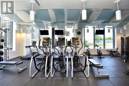 1807 - 500 Brock Avenue, Burlington (Brant), ON - Indoor Photo Showing Gym Room