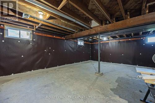 1874 Churchill Avenue, London, ON - Indoor Photo Showing Basement