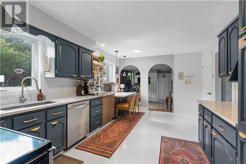 35 Silverwood Crescent, Moncton, NB - Indoor Photo Showing Kitchen With Upgraded Kitchen