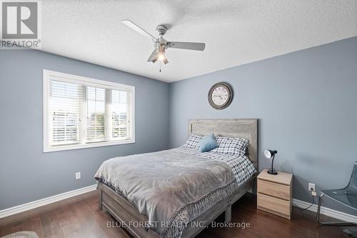 2982 Devon Road, London, ON - Indoor Photo Showing Bedroom