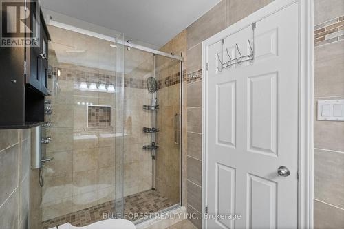 2982 Devon Road, London, ON - Indoor Photo Showing Bathroom