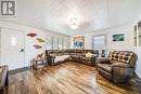 1572 Westcott Road, Windsor, ON  - Indoor Photo Showing Living Room 