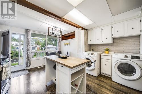 1572 Westcott Road, Windsor, ON - Indoor Photo Showing Laundry Room