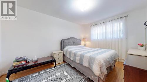 88 Garthdale Court, Toronto (Bathurst Manor), ON - Indoor Photo Showing Bedroom