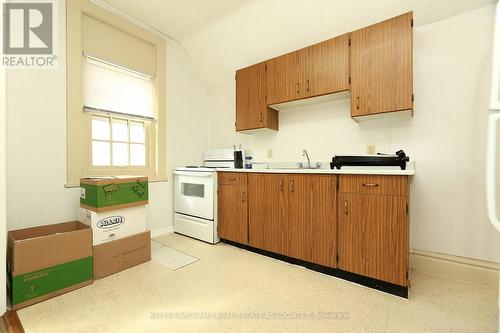 329 Josephine Street W, North Huron, ON - Indoor Photo Showing Kitchen