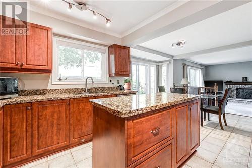 378 River Ridge Crescent, Ottawa, ON - Indoor Photo Showing Kitchen With Double Sink