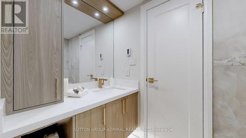 602 - 616 Avenue Road, Toronto (Casa Loma), ON - Indoor Photo Showing Bathroom