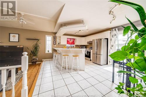 2153 Dominion, Windsor, ON - Indoor Photo Showing Kitchen