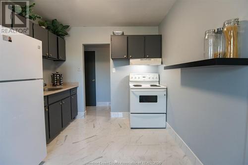 81 Baldoon Road Unit# 7, Chatham, ON - Indoor Photo Showing Kitchen