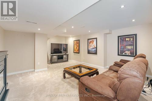 1 Milkweed Crescent, Brampton (Northwest Sandalwood Parkway), ON - Indoor Photo Showing Living Room