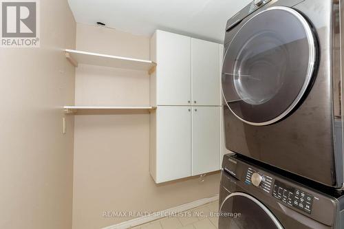 804 - 58 Church Street E, Brampton (Downtown Brampton), ON - Indoor Photo Showing Laundry Room