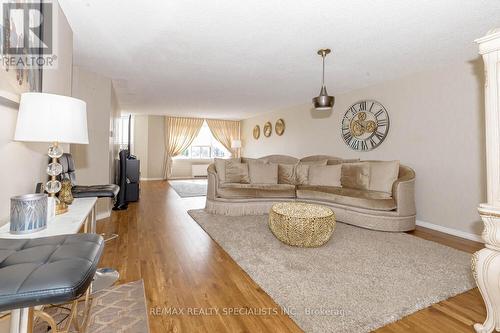 804 - 58 Church Street E, Brampton (Downtown Brampton), ON - Indoor Photo Showing Living Room