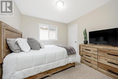 52 Milfoil Street, Halton Hills (Georgetown), ON - Indoor Photo Showing Bedroom