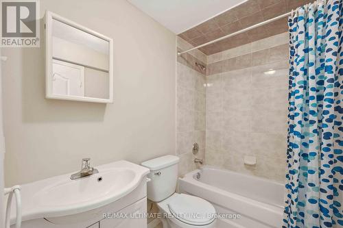 6117 Maple Gate Circle, Mississauga (Lisgar), ON - Indoor Photo Showing Bathroom